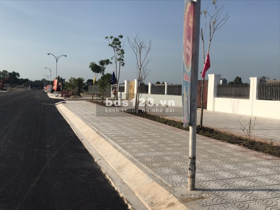Cần bán gấp nền trong khu dân cư phường Vĩnh Quang giá rẻ