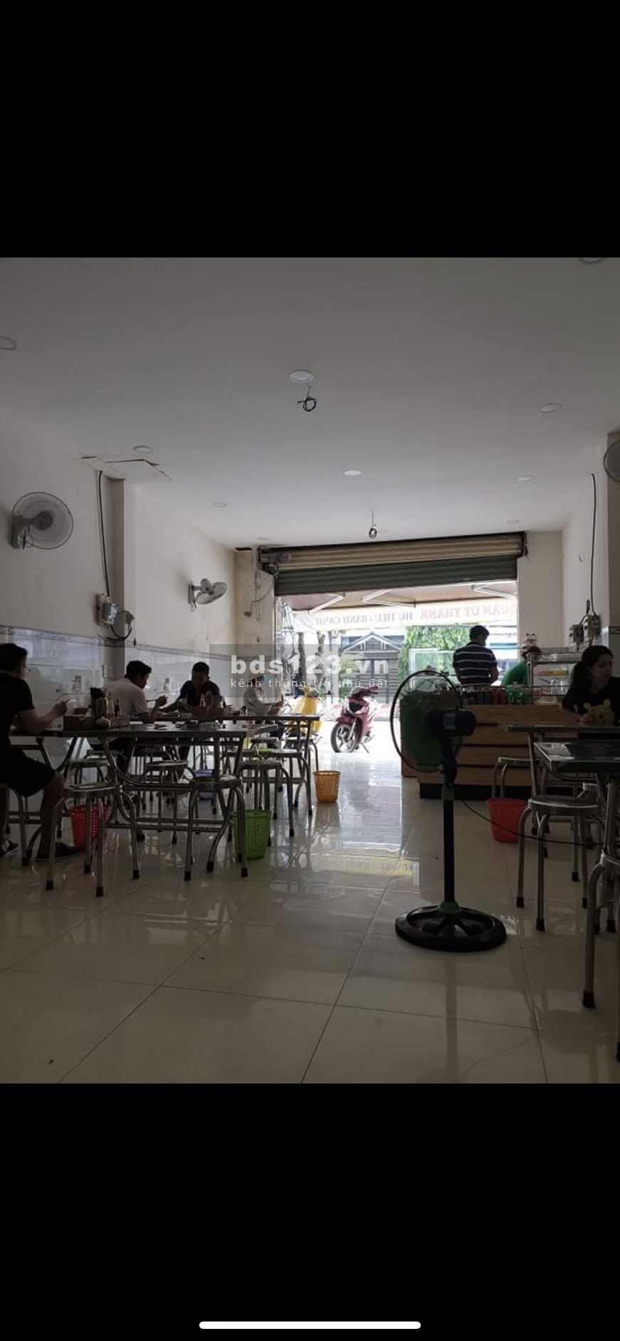 Mặt bằng nguyên căn 100m2 mặt tiền đường Huỳnh Tấn Phát, Q7