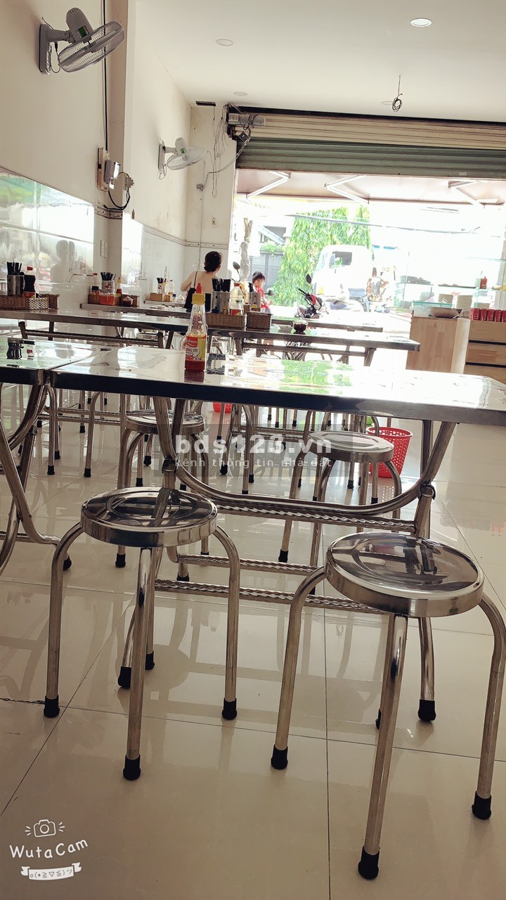 Mặt bằng nguyên căn 100m2 mặt tiền đường Huỳnh Tấn Phát, Q7