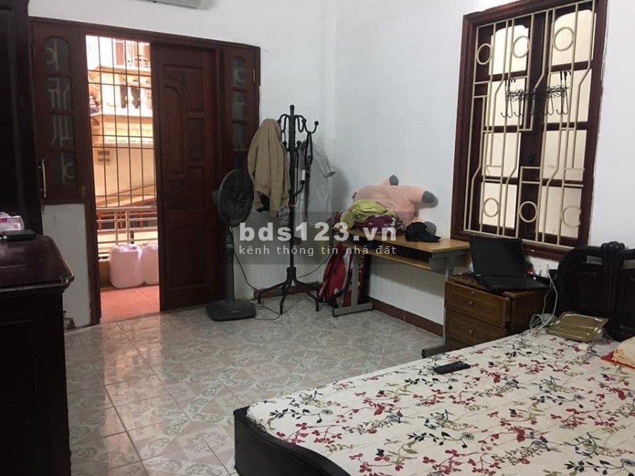 Bán nhà Tôn Đức Thắng, 45m, mt 4.8m, nhà đẹp ở luôn, nở hậu, giá 3.75 tỷ