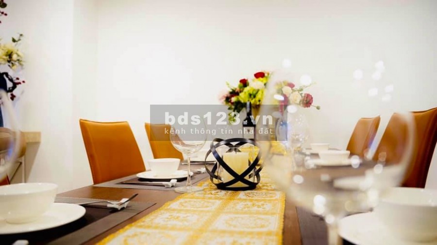 Tuần lễ vàng – Trải nghiệm Shophouse 4 tầng đường Hoàng Quốc Việt – Giá rẻ bất ngờ !!!
