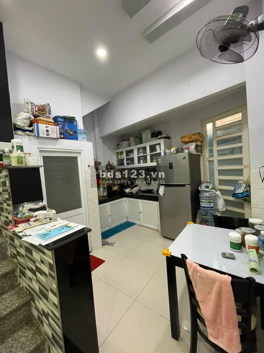 Bán Nhà Quận Tân Bình, 46m2, HXH, giá rẻ