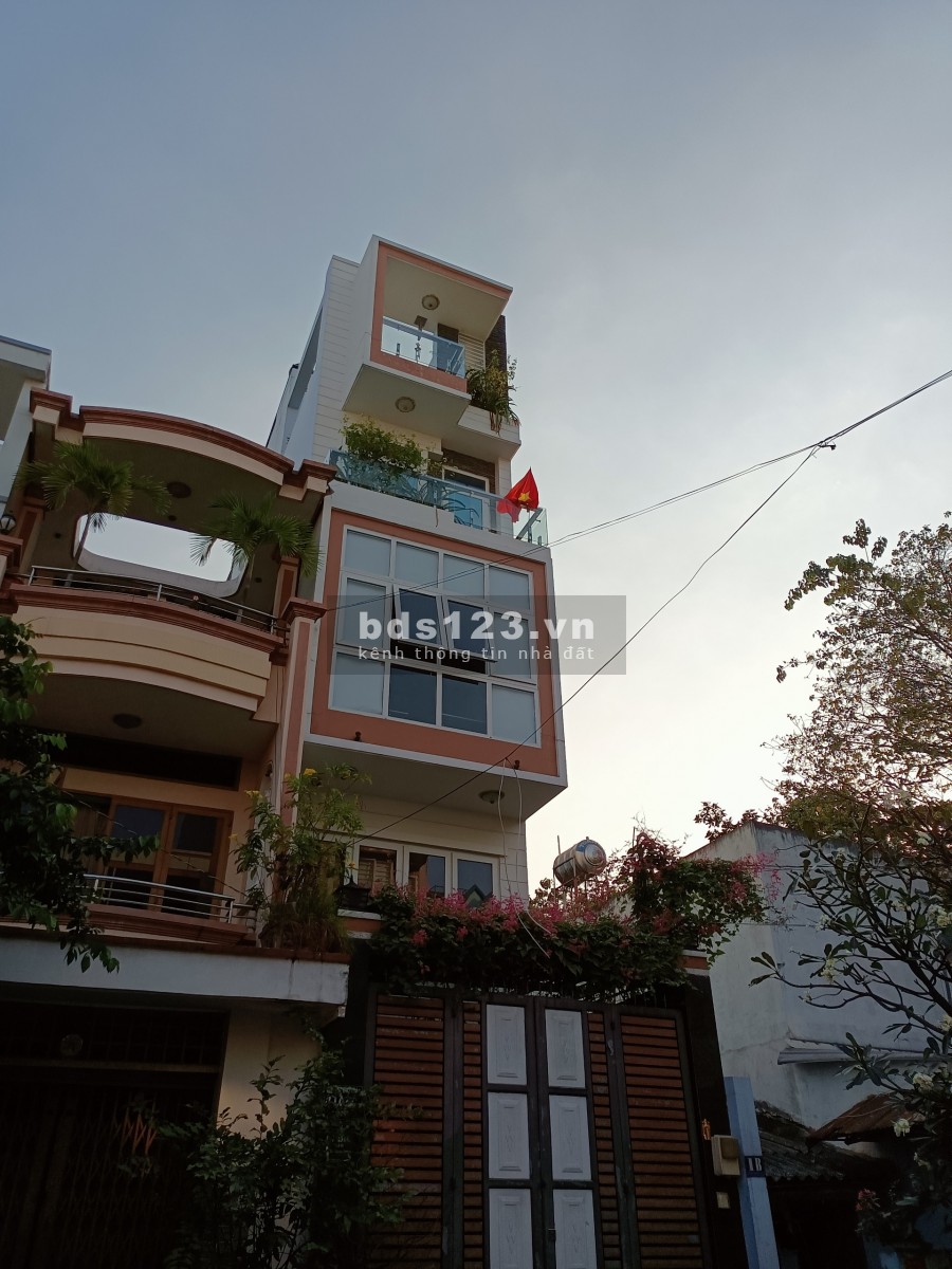 Bán Nhà Đẹp 5 Tầng Đường Lý Chiêu Hoàng Quận 6 Diên Tích 64m2