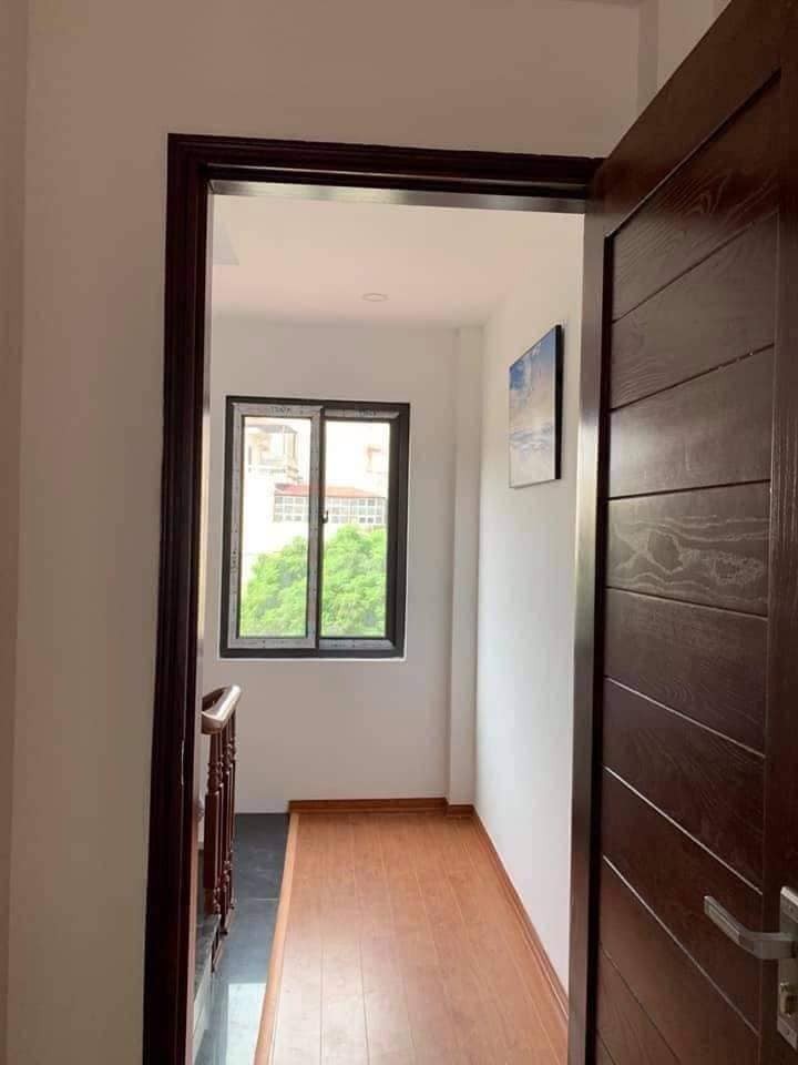 CHÍNH CHỦ BÁN NHÀ 5T X 40M2 Ô TÔ Gần Nhà Đỗ Nhuận, nhà đẹp ở luôn.