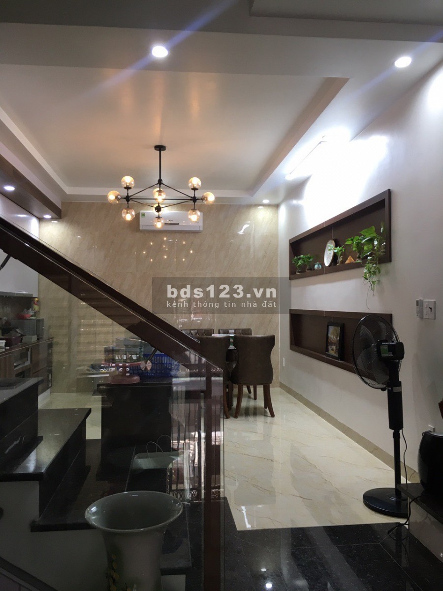 Nhà mới xây 4 tầng, Tân Kỳ Tân Quý. Gần ĐH Công Nghệ Thực Phẩm. 4,7 tỷ