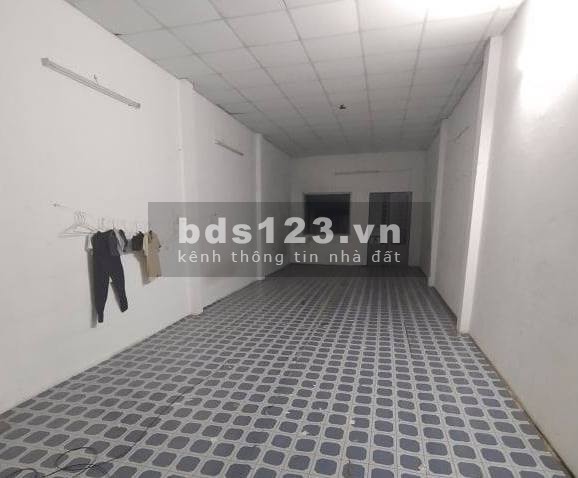 Nhà bán Đường Lê Đình Thám 64m², Giá 5 tỷ 100 (Thương lượng).