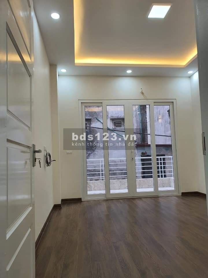 ĐƯỜNG LÁNG-ĐỐNG ĐA, 52M2 X 4TẦNG, GIÁ 4.8 TỶ