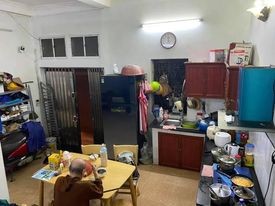 Bán Nhà Giảng Võ 40m 4 tầng MT rộng Gần Phố Ở Luôn Giá 3,9 tỷ.