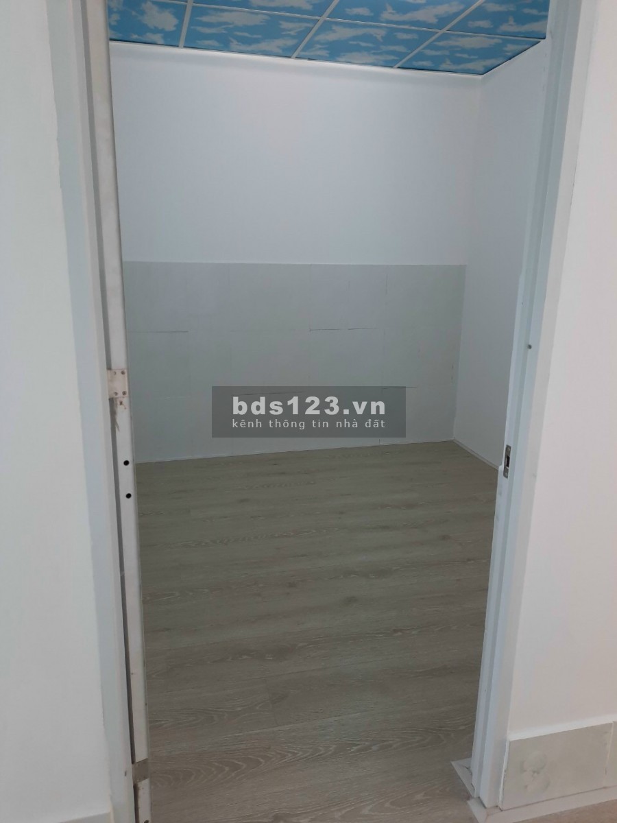 Bán nhà hẻm 606 đường 3/2 Quận 10, 1 trệt 1 lầu, giá tốt