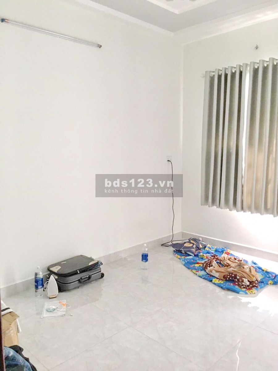 Cho thuê nhà đẹp 2 lầu 4PN đường Cao Lỗ Phường 4 Quận 8 - LH Ms Sương 0933862860