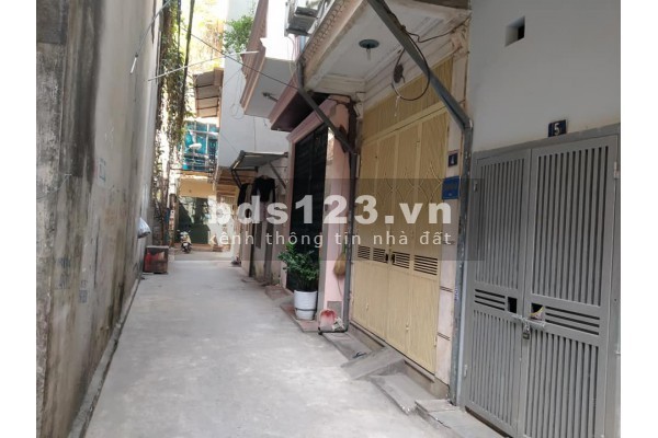 2.35 TỶ PHÙNG HƯNG HÀ ĐÔNG PHÂN LÔ GẦN PHỐ BÁN ĐẤT TẶNG NHÀ Ô TÔ ĐỖ CỬA