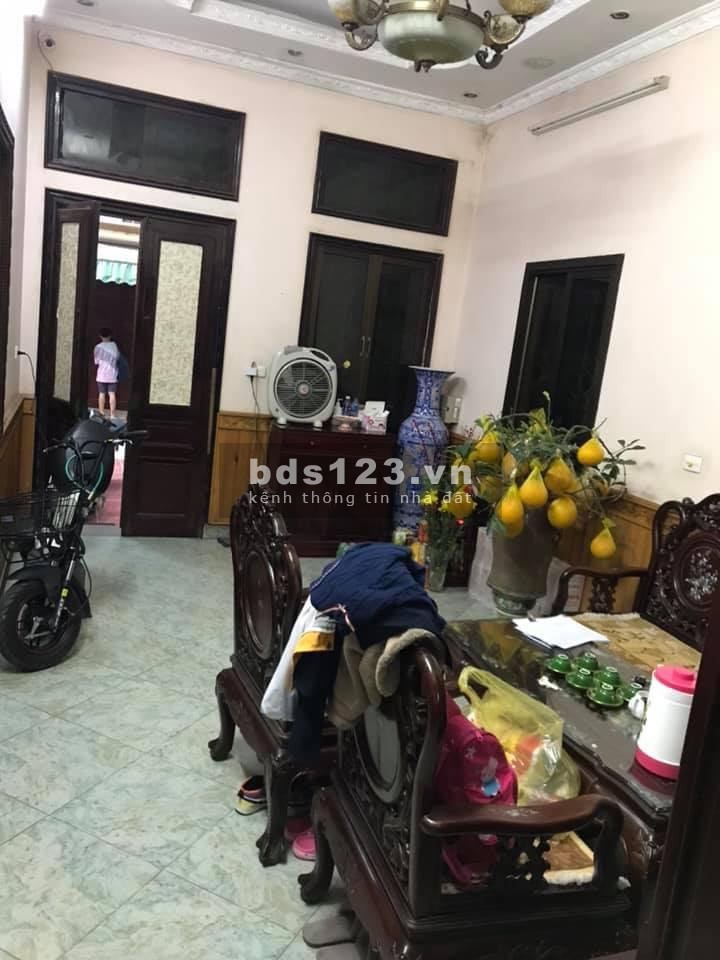 Bán nhà 3 tầng Nam Từ Liêm, diện tích 45m2, mặt tiền 4m, giá 4.1 tỷ ( CÓ THƯƠNG LƯỢNG)