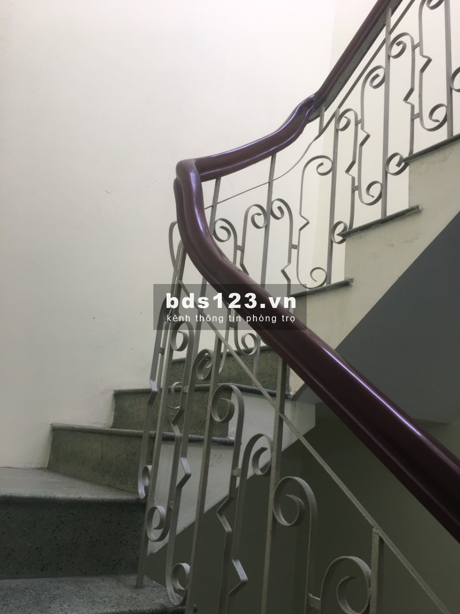 PHÒNG CỬA SỔ THOÁNG MÁT, SẠCH ĐẸP NGAY 3/2 GIÁ CHỈ 2.6TR