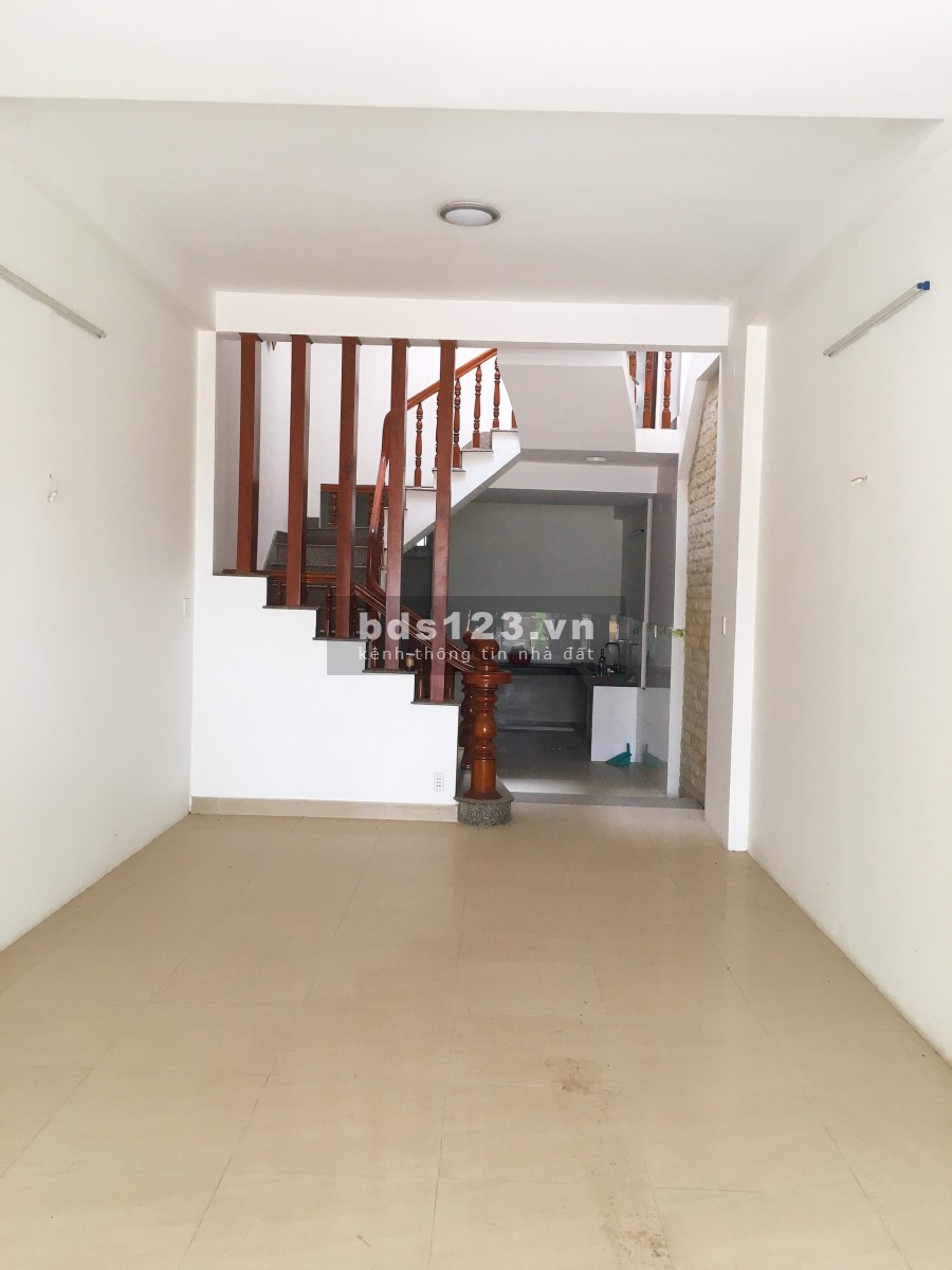 Bán nhà 1T2L đường D3 KDC D2D (P. Thống Nhất)
