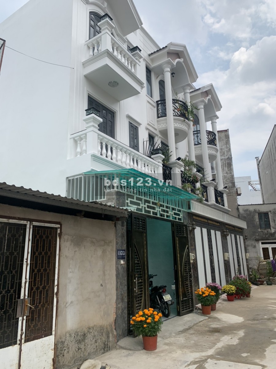 Bán nhà 4 tầng NGuyễn Văn Lượng Phường 6 Gò Vấp 58m2 giá chỉ 5,5 tỷ tl.