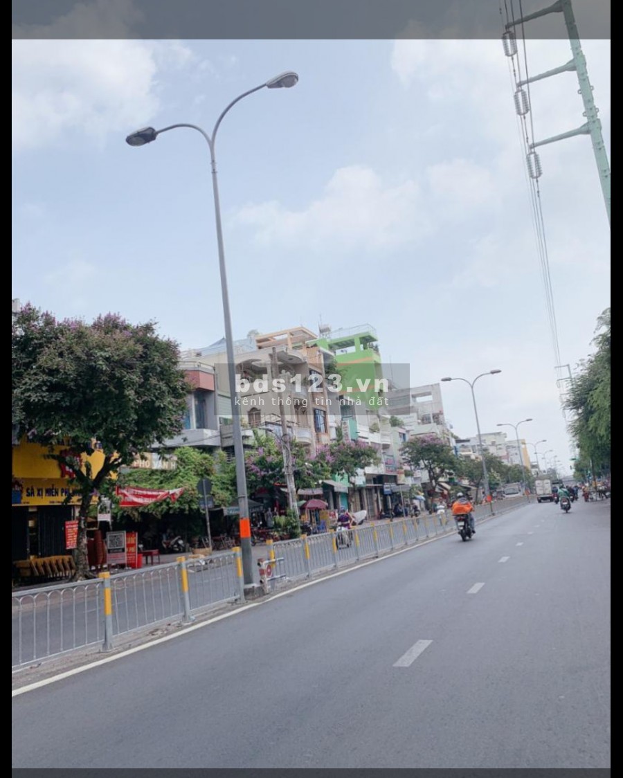 Nhà thuê mặt tiền 30M Minh Phụng P10 Q11, DT:5x16M giá thuê 25tr