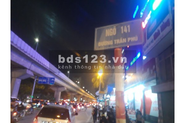 3.25 TỶ TRẦN PHÚ- VĂN QUÁN- NHÀ 2 MẶT NGÕ- GẦN ĐƯỜNG TRẦN PHÚ- ÔTÔ ĐẬU NHÀ