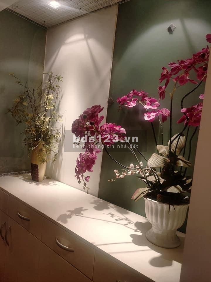 Bán toà CCMN, 8 tầng, Thang máy, Gara ô tô, Dòng tiền khủng Quận Thanh Xuân. Lh 0902229291