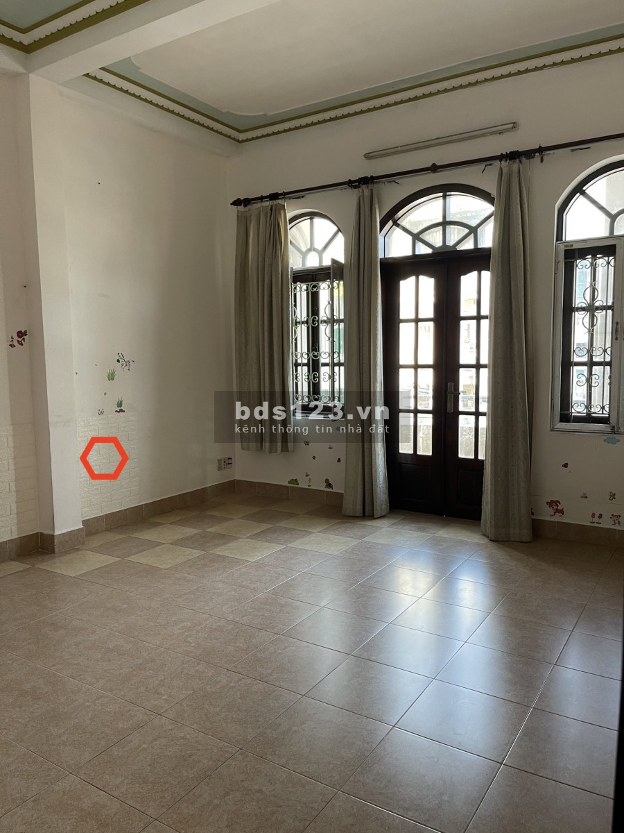 Siêu Phẩm MT D1 5x20m, trệt 3lầu 6phòng, 4wc. Giá tốt.