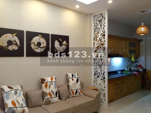 Ô TÔ ĐỖ CỬA MẶT NGÕ NGỌC THỤY NHÀ ĐẸP GIÁ CHỈ 3 TỶ