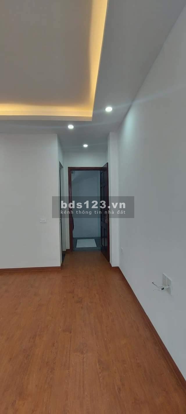 Bán Nhà 61mx2T Đường Trần Bình Mai Dịch 2 Thoáng 0969040000