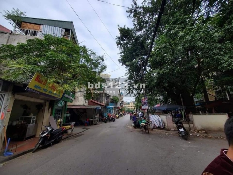 Cần Bán Đất, Ngọc Thụy Long Biên, 101m2 MTx5.5m Ngõ ô tô