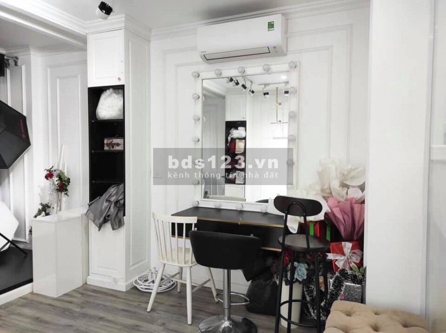 Bán gấp nhà Ngọc Thụy NỘI THẤT XỊN, ngõ rộng gần phố, 40m, 4tầng, MT4m, 3.55 tỷ