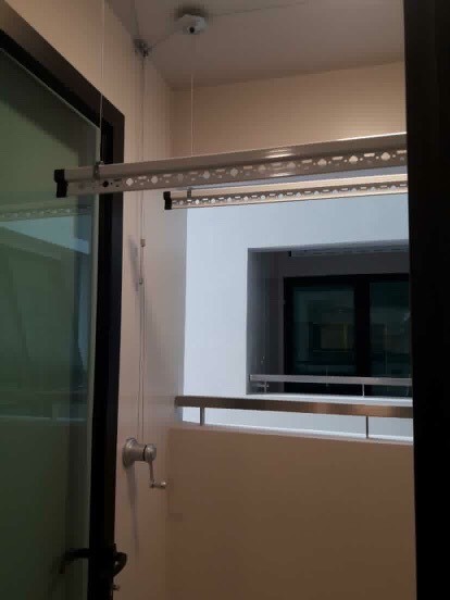 Cho thuê căn 1PN nộ thất cơ bản gồm rèm bếp máy lạnh giàn phơi giá 11t