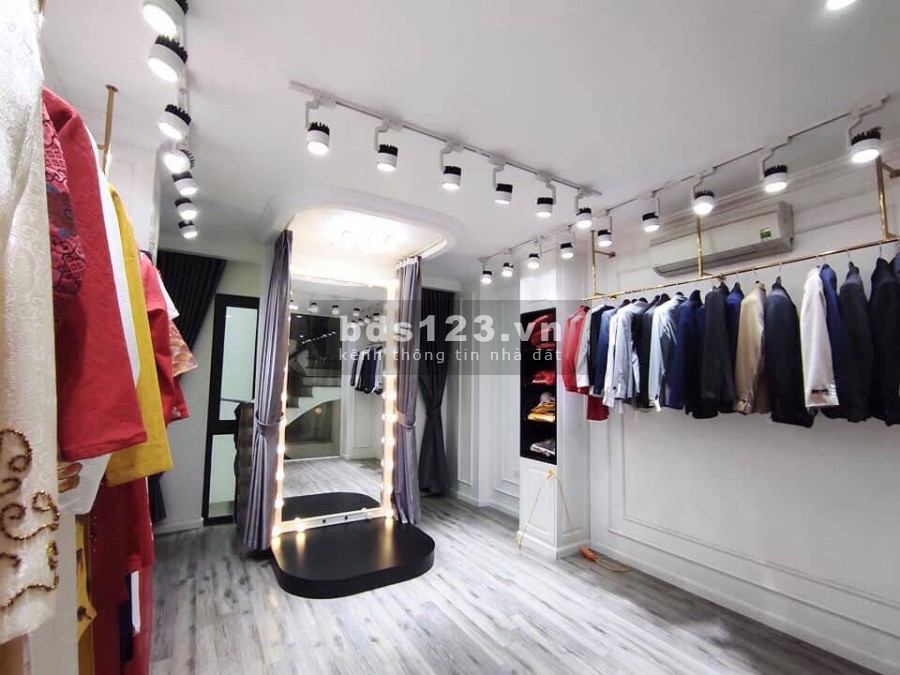 Bán gấp nhà Ngọc Thụy NỘI THẤT XỊN, ngõ rộng gần phố, 40m, 4tầng, MT4m, 3.55 tỷ