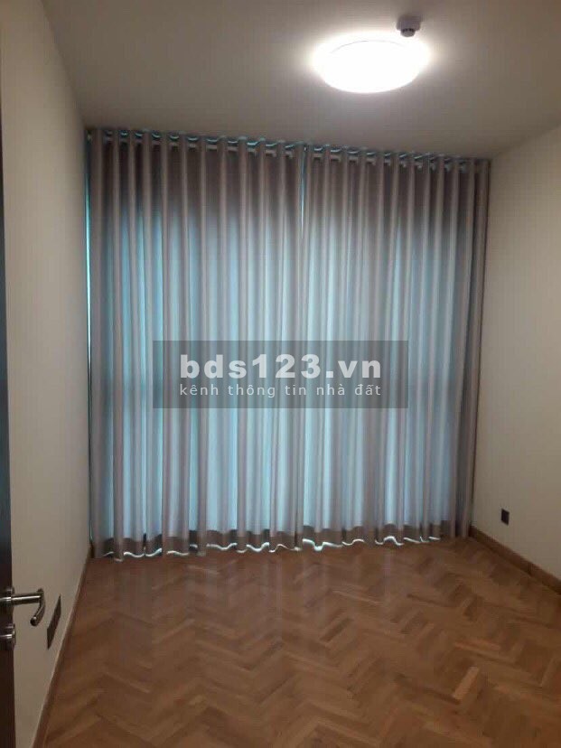 Cho thuê căn 1PN nộ thất cơ bản gồm rèm bếp máy lạnh giàn phơi giá 11t