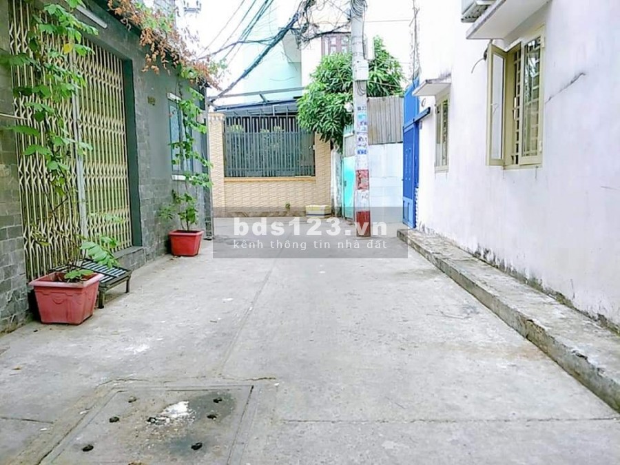Bán Nhà HXH Ngang 10m Đường Hậu Giang Diện Tích 200m2