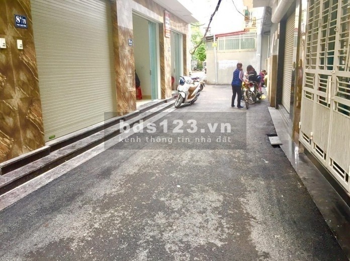 Bán nhà ngõ ô tô Lạc Long Quân, Tây Hồ, thang máy, giá 7.85 tỷ.