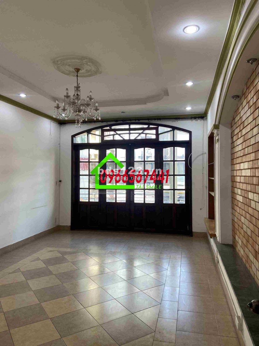 Cho thuê nhà nguyên căn mặt tiền đường D1, Bình Thạnh, diện tích 100m2 (5x20), 3 lầu