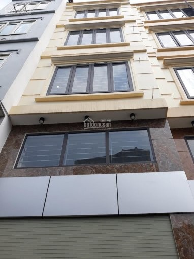 Bán nhà mặt đường CHIẾN THẮNG-HÀ ĐÔNG-gara oto-41m2-4 tầng-MT 4m-nhỉnh 4 tỉ.