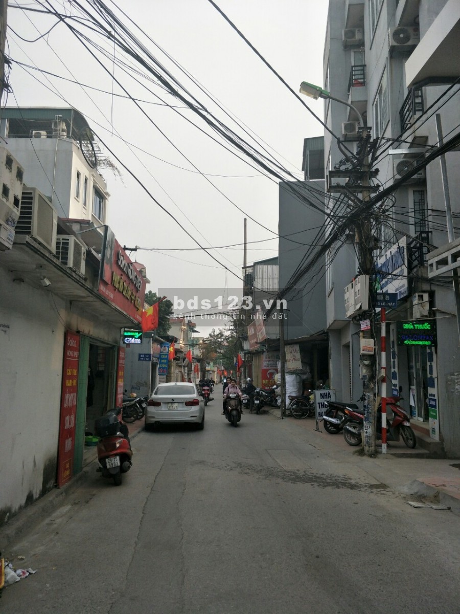 Bán nhà mặt phố Phường Việt Hưng 66m2 x 4 tầng, 4.3m mặt tiền, Ô tô, Vỉa hè, Kinh doanh đỉnh