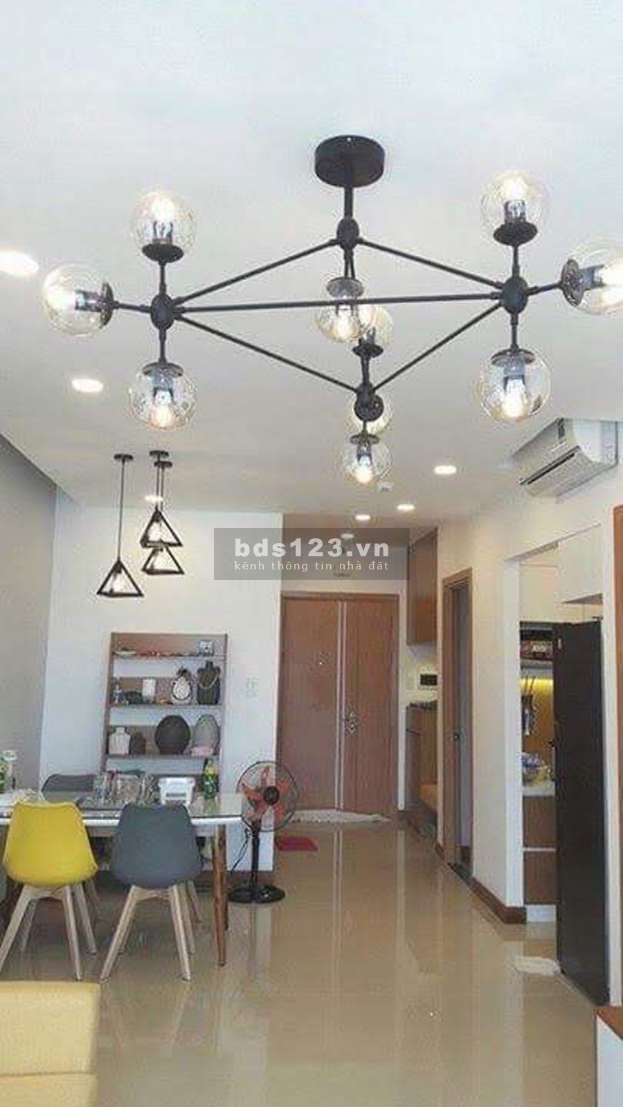 Cho thuê căn hộ Saigonres Plaza 2 phòng ngủ / 2WC full tiện nghi đẹp chỉ 12 Triệu / tháng Tel 0942.811.343 Tony (Zalo/Phone)