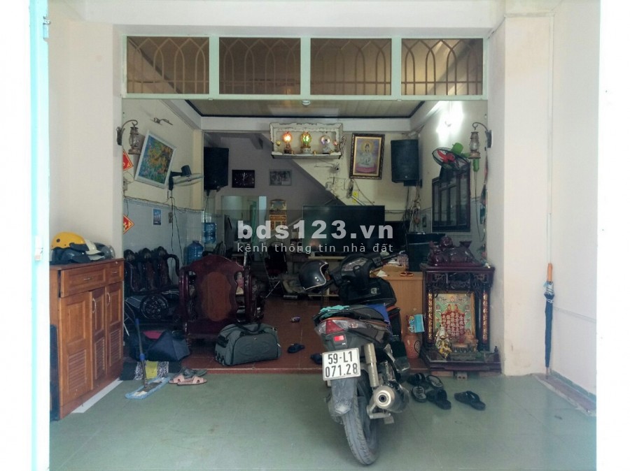 Bán nhà ngang 4.6m, Hẻm 8m đường Âu Dương Lân, Phường 3, Quận 8