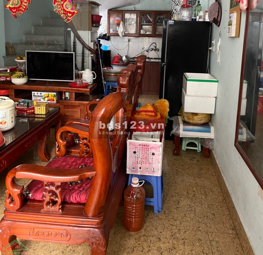 Nhà phố vĩnh hưng, 30mx5t khung cột xây chắc chắn, oto đỗ cửa, giá 2.6 tỷ