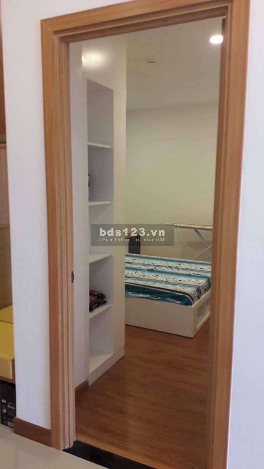 Cho thuê căn hộ Saigonres Plaza 2 phòng ngủ / 2WC full tiện nghi đẹp chỉ 12 Triệu / tháng Tel 0942.811.343 Tony (Zalo/Phone)