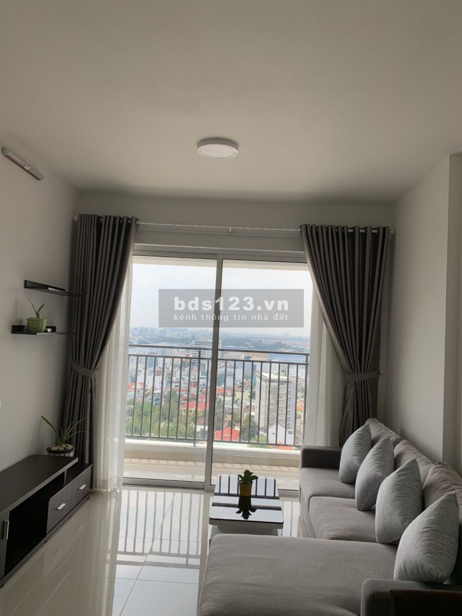 Cần bán gấp căn hộ GOLDEN MANSION Full NT, 3PN/ 2WC. giá chốt 4.9 TỶ 100% căn hộ. LH 0902.751568