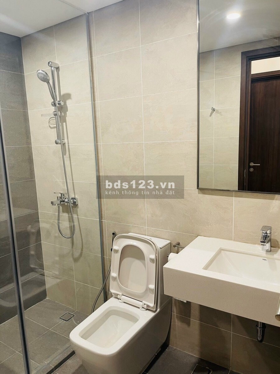 Cho thuê giá rẻ 2PN One Verandah Quận 2 giá 12tr gồm rèm bếp giường sofa, 1 phòng trống