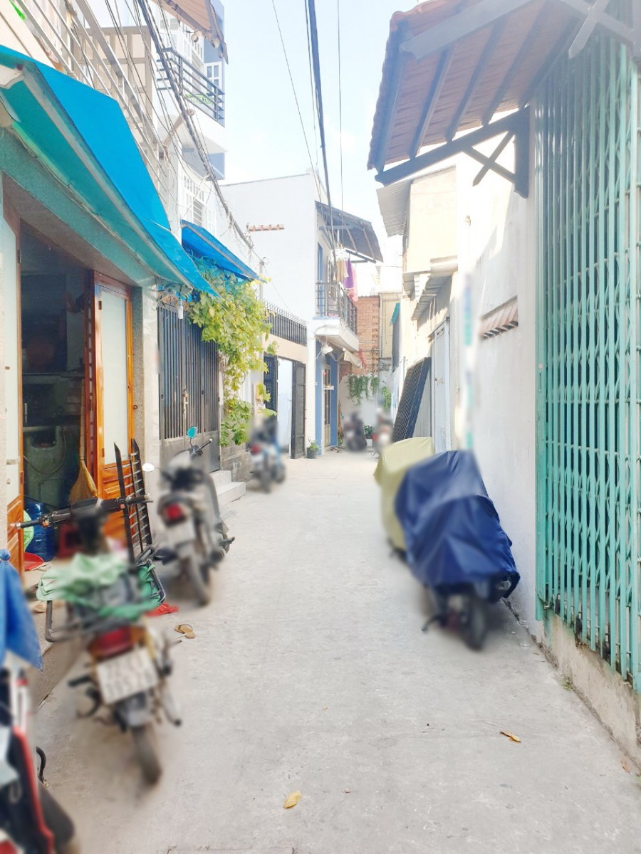 Nhà 1 lầu rộng thoáng hẻm 141 Chánh Hưng P4 Q8