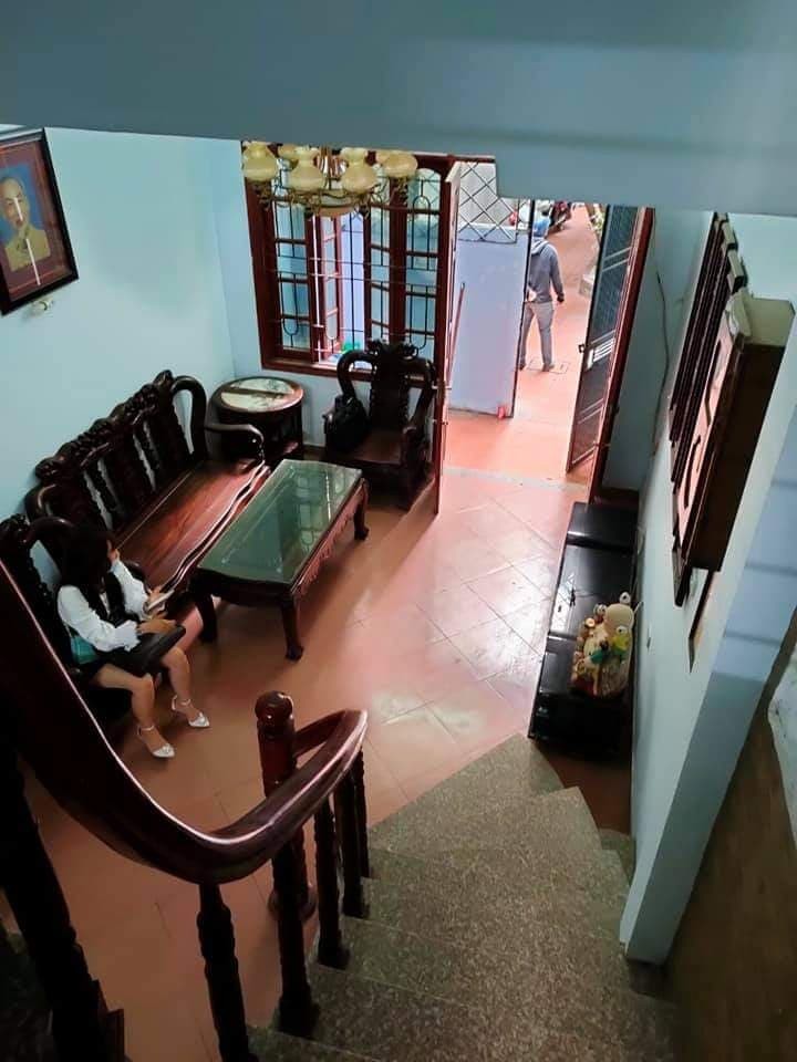 Bán Nhà Mặt Phố Hoa Bằng dt 70m2 Hai Thoáng Ô Tô Kinh Doanh giá 7.2 Tỷ