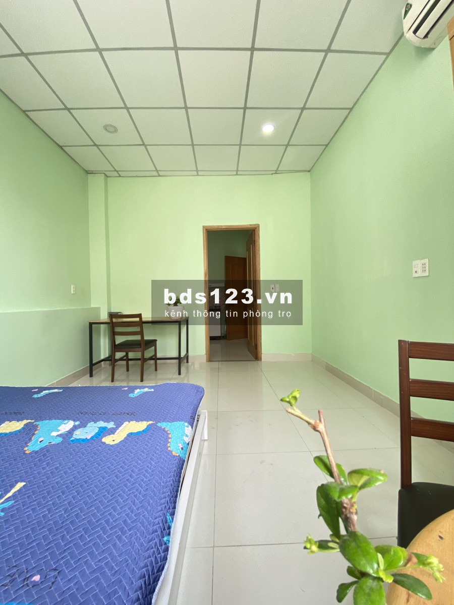 Phonhf trọ cho thuê 40m2 Gần Vòng xoay hàng xanh