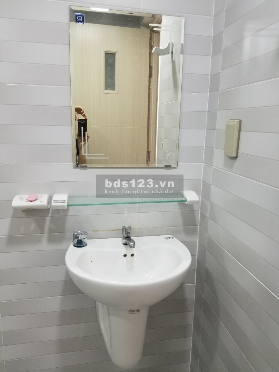 Cần bán gấp căn hộ Officetel 37M/ NT vừa ở vừa làm VP/ Khu ORCHARD GARDEN. giá 1.93 tỷ /0902.751568