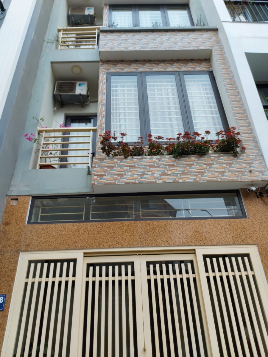 Bán nhà khu Phạm Ngọc Thạch, Lương Định Của diện tích 45m x 4 tầng giá 5.6 tỷ