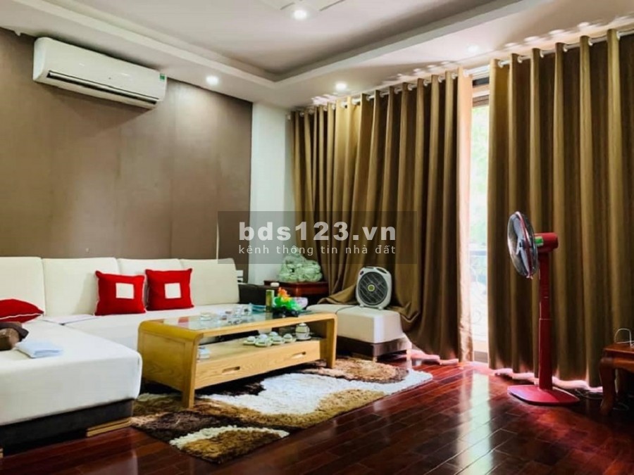 Bán nhà mặt phố Nguyễn Chí Thanh. Vỉa hè, oto, KD. 75m2 5T MT7m nhỉnh 25 tỷ