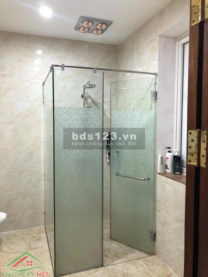 CẦN BÁN NHÀ PHỐ NGUYỄN TUÂN , Ô TÔ, NHÀ VIP, 98m2x5T, MT 7M, 25 TỶ.