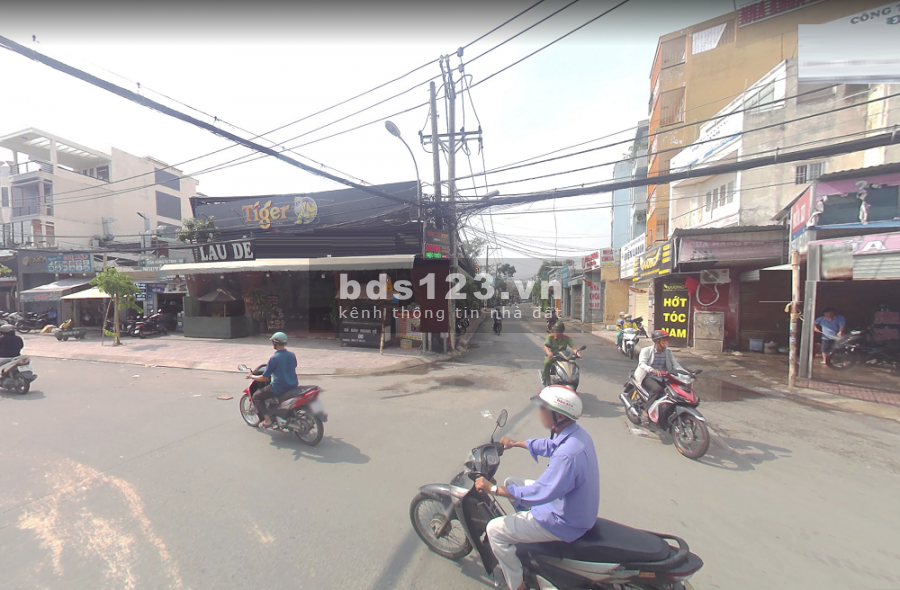 Cho Thuê Nhà Nguyên Căn Q. Tân Phú Góc 2 Mặt Tiền dt 8 x 20 mặt tiền Tân Hương