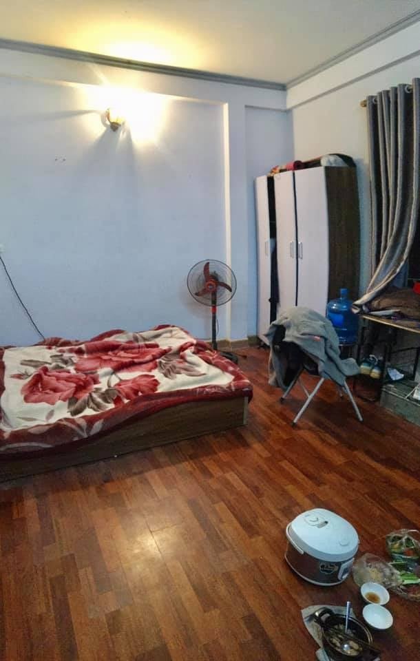 Siêu Hot! Cho thuê trọ hoặc ở Khương Đình DT 50m2 x 7Tầng Giá 5tỷ